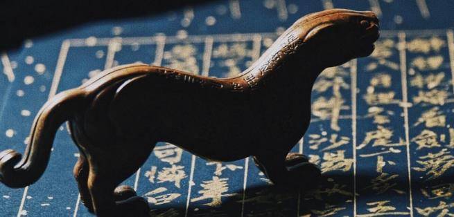 没有虎符的皇帝<strong></p>
<p>虎符官网</strong>，为何不能再做一个虎符？不是不想，而是做不到
