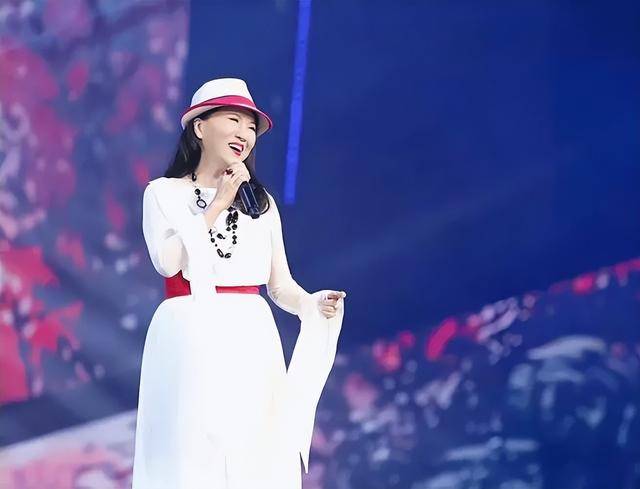 原来早已退出中国籍？被老外“玩腻就丢掉”的郑绪岚<strong></p>
<p>王莽币种类</strong>，却回国捞金