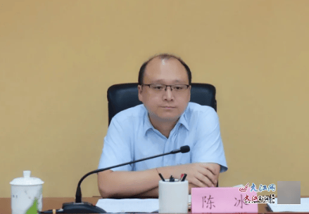 陈冰履新江西省纪委常委、秘书长<strong></p>
<p>币圈电报群</strong>，原任上饶市委常委、市纪委书记