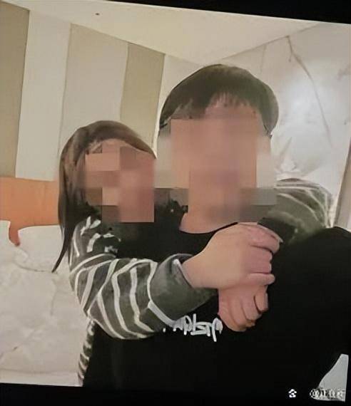 上海一区财政局主任科员被妻子举报出轨副科长<strong></p>
<p>币圈九四</strong>，当地纪委回应