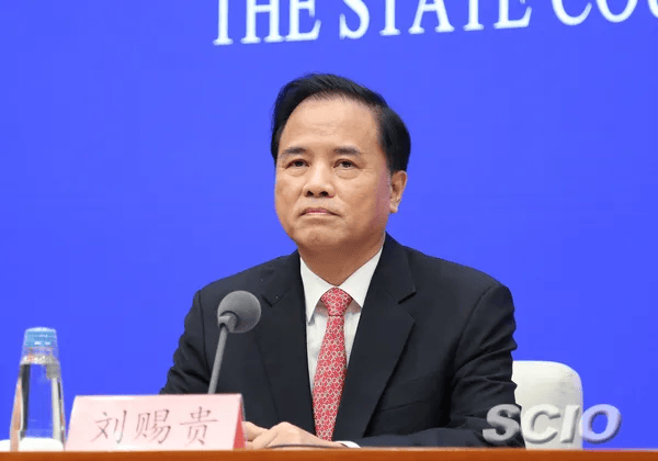 李锦斌、刘家义、刘赐贵、王建军<strong></p>
<p>2018币圈</strong>，已任中央指导组组长