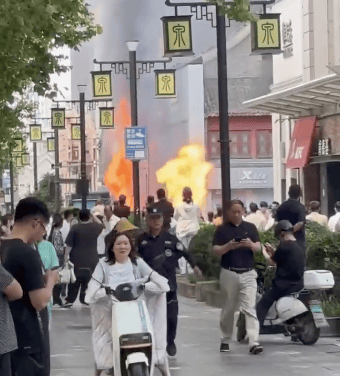 5人受伤<strong></p>
<p>透打币</strong>，1人失联！济南泉城路发生火灾，官方通报