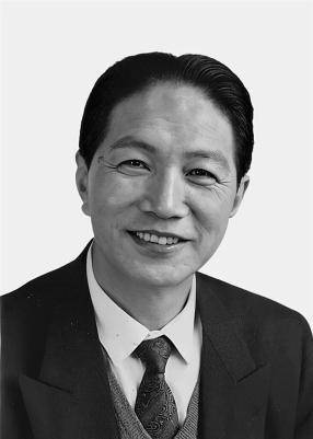 辽宁省人大常委会原副主任毕锡桢逝世<strong></p>
<p>xrp行情</strong>，曾任大连市委书记