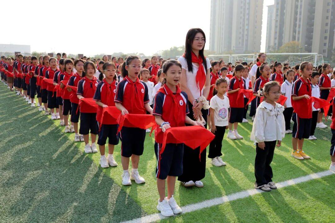 <strong></p>
<p>fil币价格今日行情</strong>我县各级少先队组织开展“强国复兴有我 争当新时代好少年”建队日主题活动