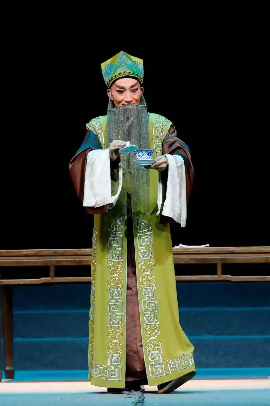 展现云南传统戏曲魅力<strong></p>
<p>fil币价格今日行情</strong>！玉溪作品《先生好茶》亮相全国舞台