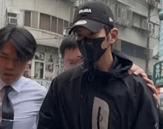 演员贾静雯回应修杰楷被拘提:震惊不已<strong></p>
<p>fil价格</strong>,孩子目睹父亲被上铐受惊吓