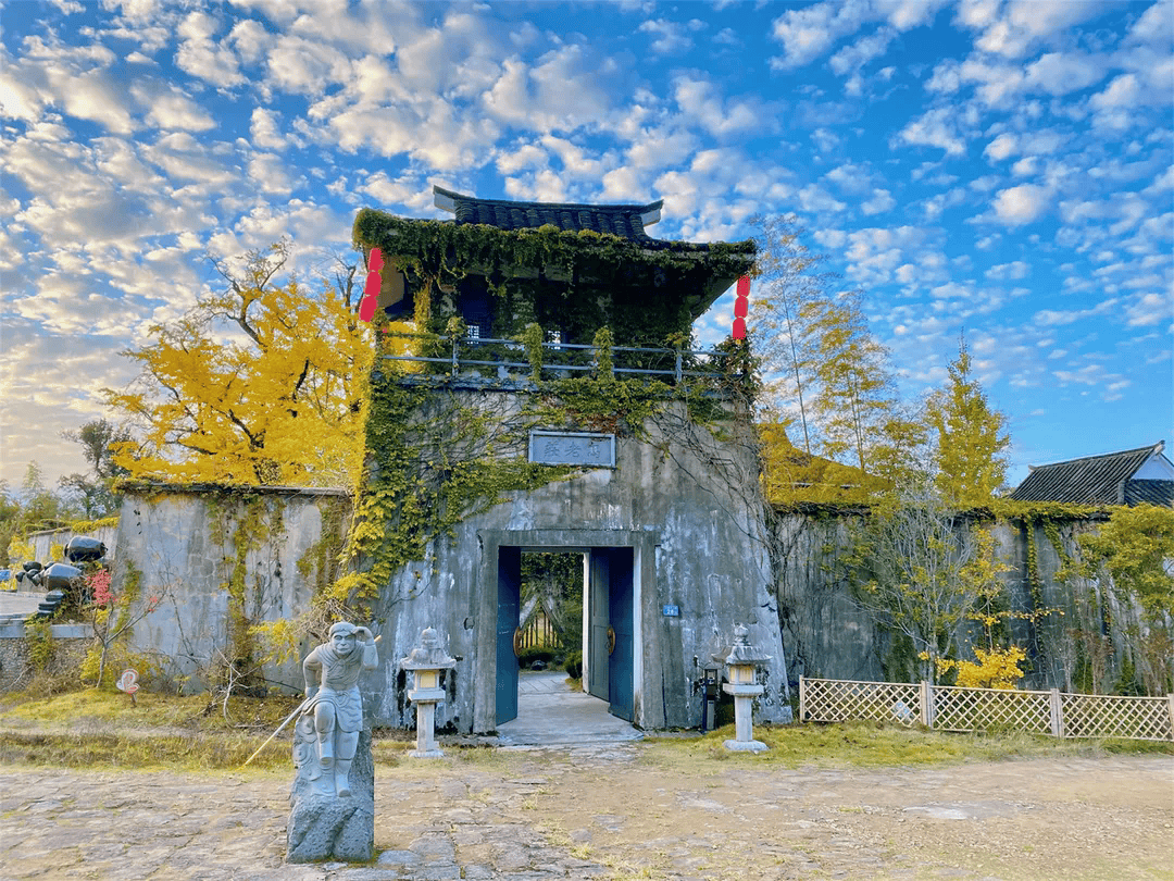 为什么年轻人迷上了爬山？ | 秋高气爽<strong></p>
<p>fil价格</strong>，是时候出发了→