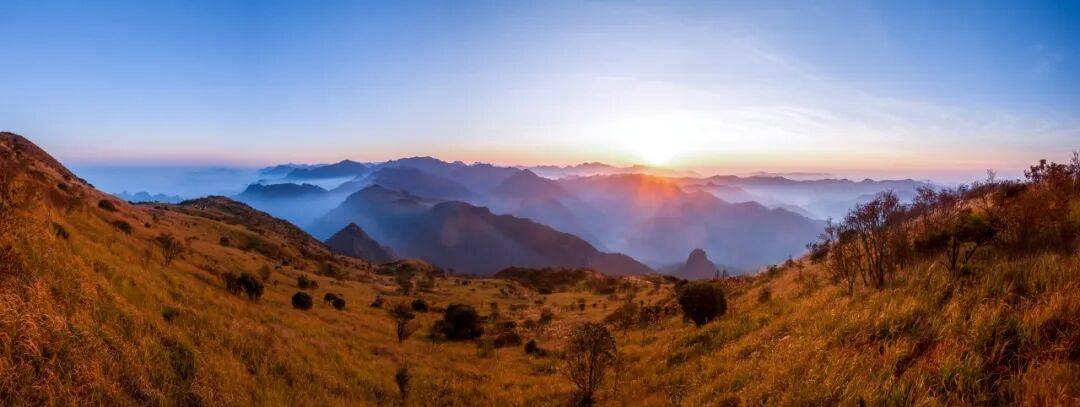 为什么年轻人迷上了爬山？ | 秋高气爽<strong></p>
<p>fil价格</strong>，是时候出发了→