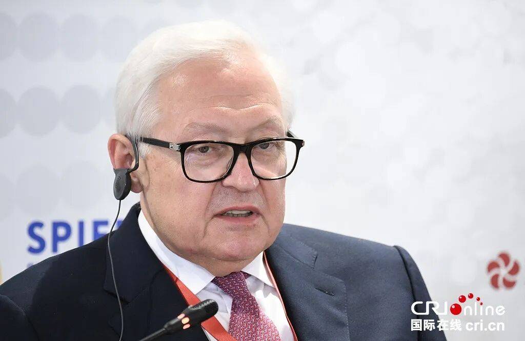 欧盟批准对俄实施第19轮制裁<strong></p>
<p>fil最新消息</strong>，将“影子舰队”中117艘船只列入制裁名单