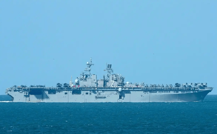 美军“磨刀霍霍”向委内瑞拉<strong></p>
<p>hbar</strong>，若真动武委军招架得住吗？