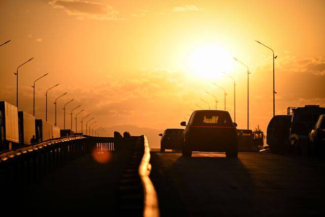 青年说 | 到中亚<strong></p>
<p>hbar币</strong>，奔赴一场激动人心的“探秘”