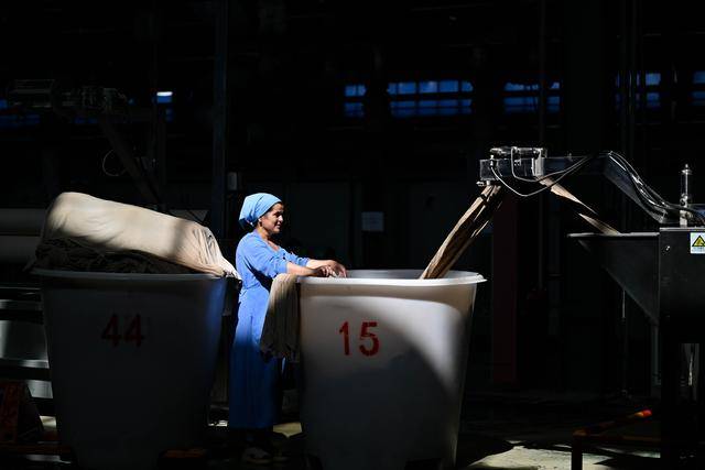 青年说 | 到中亚<strong></p>
<p>hbar币</strong>，奔赴一场激动人心的“探秘”