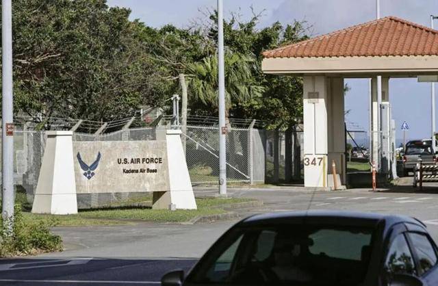 驻冲绳美军刑案创纪录！美宪兵队在冲绳街头首次单独巡逻<strong></p>
<p>TON</strong>，为防止再次发生美军士兵性侵案，敦促美军返回住处