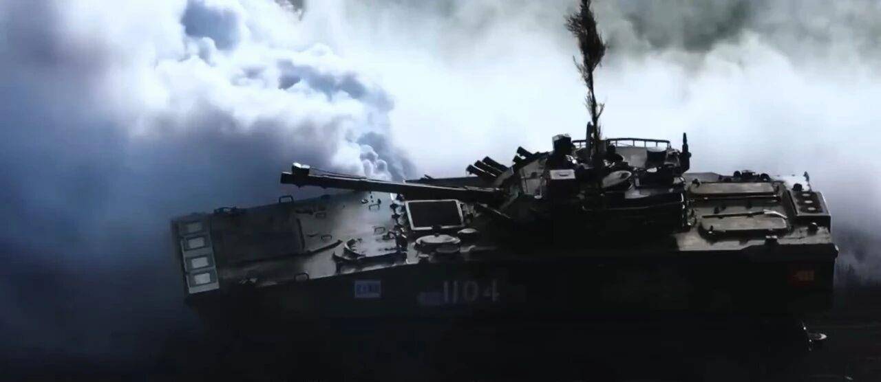 大场面!机器狗、无人机开路<strong></p>
<p>trump币</strong>,实兵对抗演练画面公布