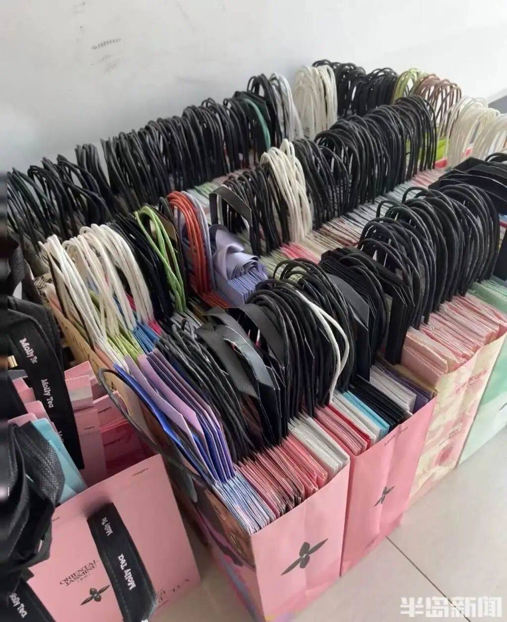 火了！大批人开始囤<strong></p>
<p>麒麟币</strong>，随手扔掉的东西，有人靠它赚了近千元