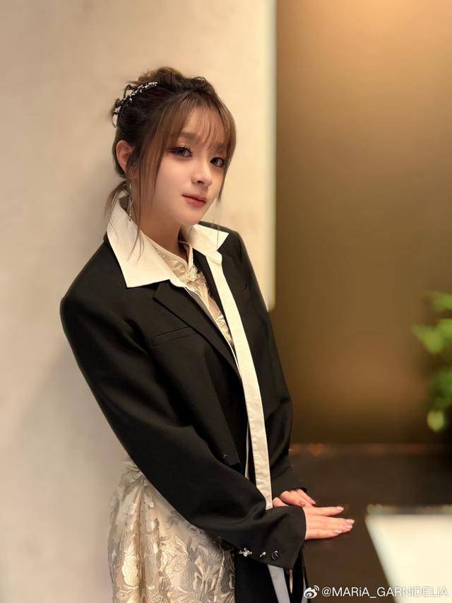 美依礼芽回应“永远支持一个中国” <strong></p>
<p>uni</strong>，本人称发文后受到各种压力