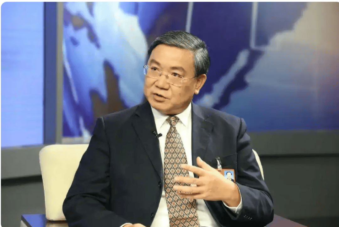 成都市市长王凤朝被查<strong></p>
<p>vet</strong>，他曾任四川省内首家万亿级地方国企董事长，两次从企业高管转往政府任职