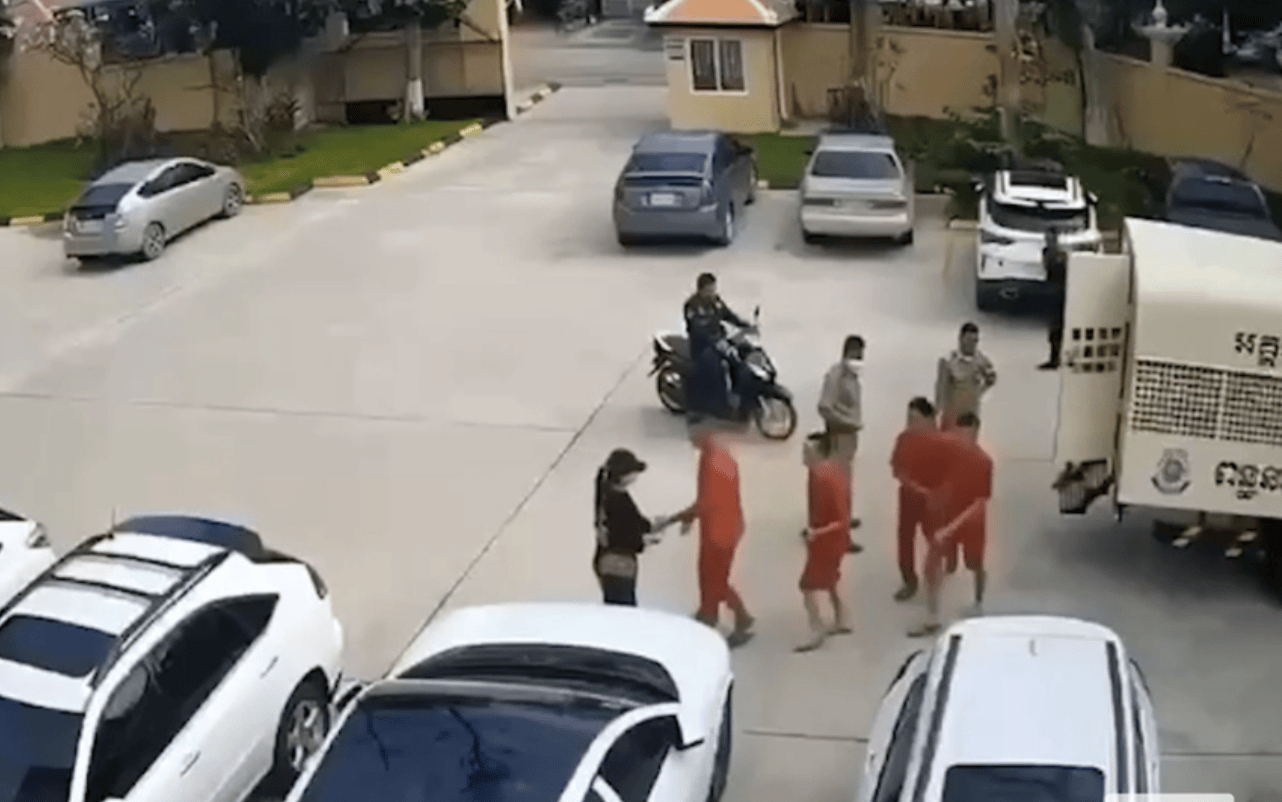 柬埔寨持枪劫囚案仍有一人在逃<strong></p>
<p>ada</strong>，“大嫂”等被控杀人罪等多项重罪