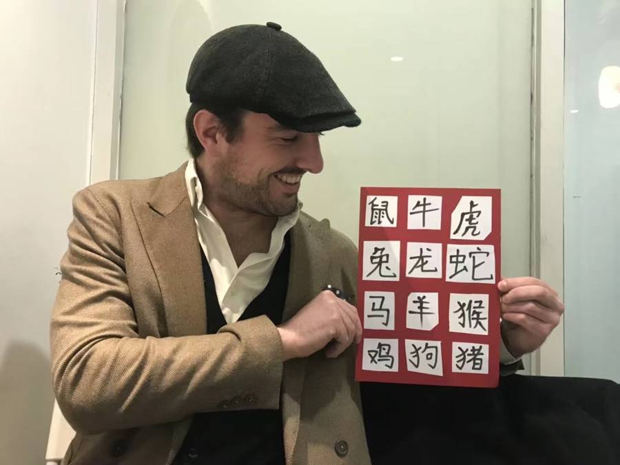 法国人在上海开店<strong></p>
<p>bitget</strong>，只卖白色衣服竟然火了丨上海滩上洋掌柜