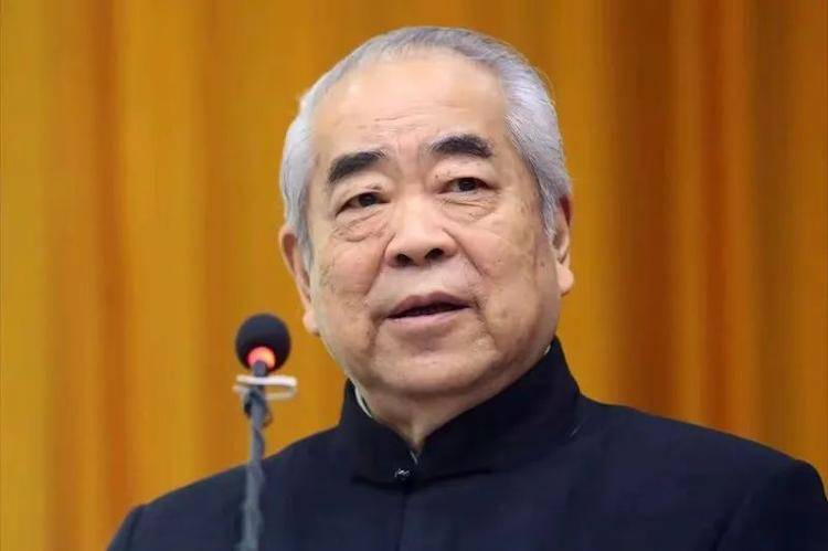 “失联风波”过后<strong></p>
<p>bitget官网</strong>，87岁画家范曾首次公开露面，发文称喜获独子、迁入新居，与女儿继子断绝关系