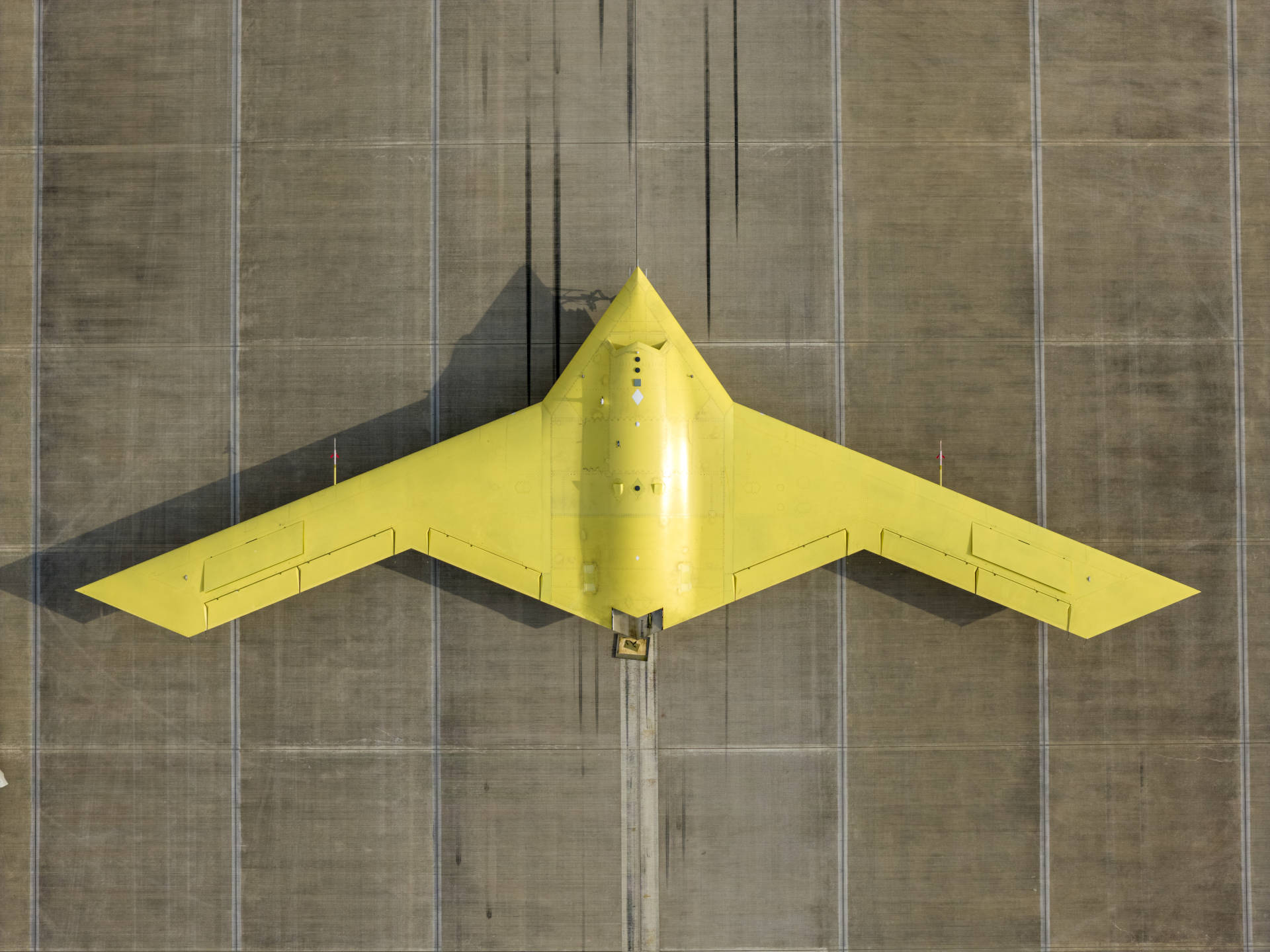 多张高清大图<strong></p>
<p>bitget官网地址</strong>！新型高空高速长航时无人机彩虹-7近日成功首飞