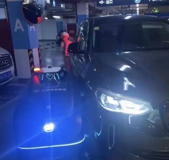 小区地库里出车祸<strong></p>
<p>BitGet官方注册</strong>，女子惊呆了：对方竟然不是人！更糟心的是...