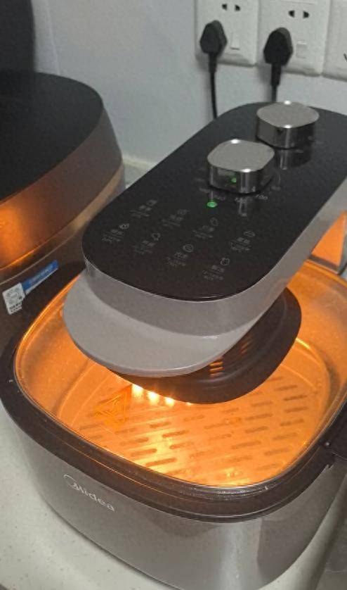 说好的“365天只换不修”呢<strong></p>
<p>bitget交易平台</strong>？美的售后被曝套路深：付款记录、超市小票全被拒